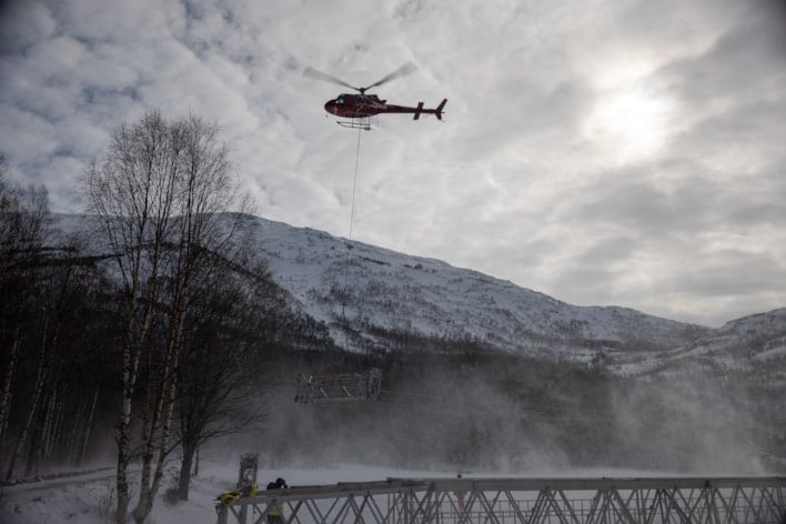 Helikopter og mast